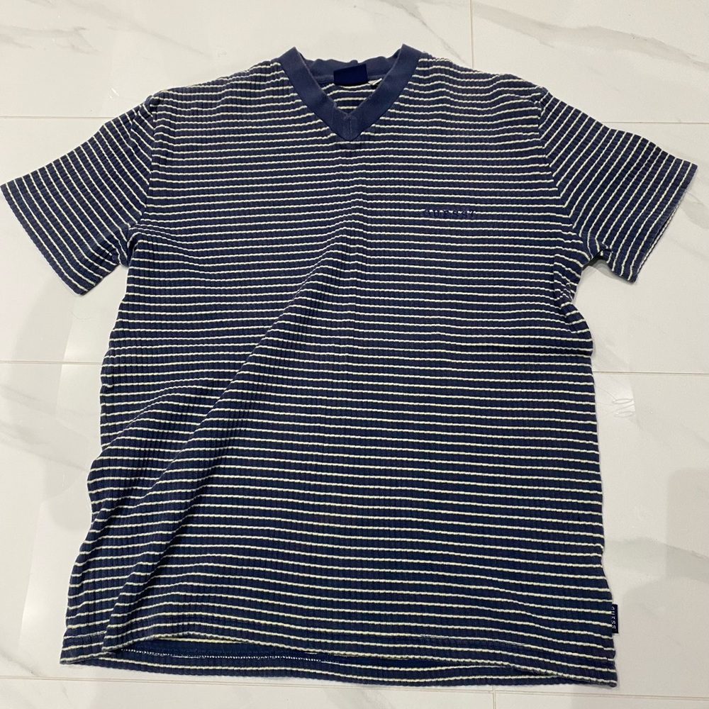 Guess T-shirt
